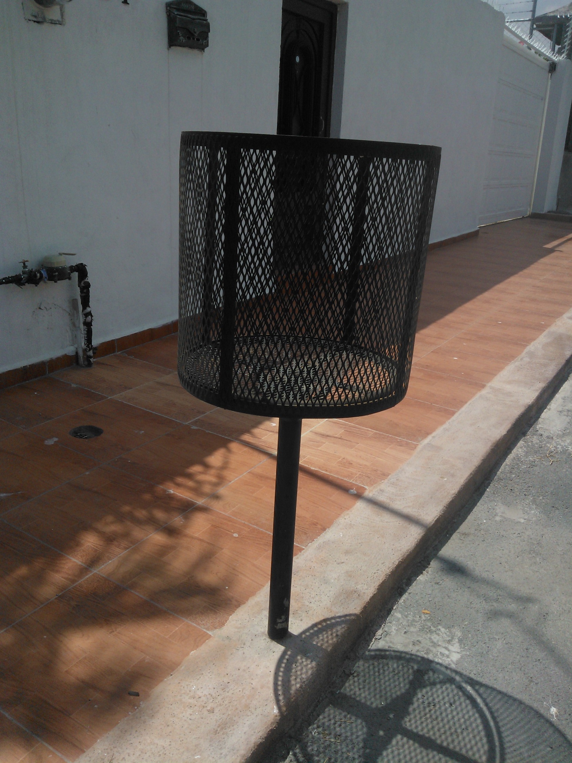 Cesto para basura Vista 3
